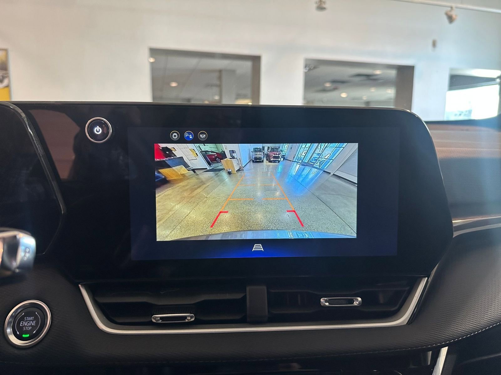 Thumbnail: 2025 Chevrolet Equinox - 17