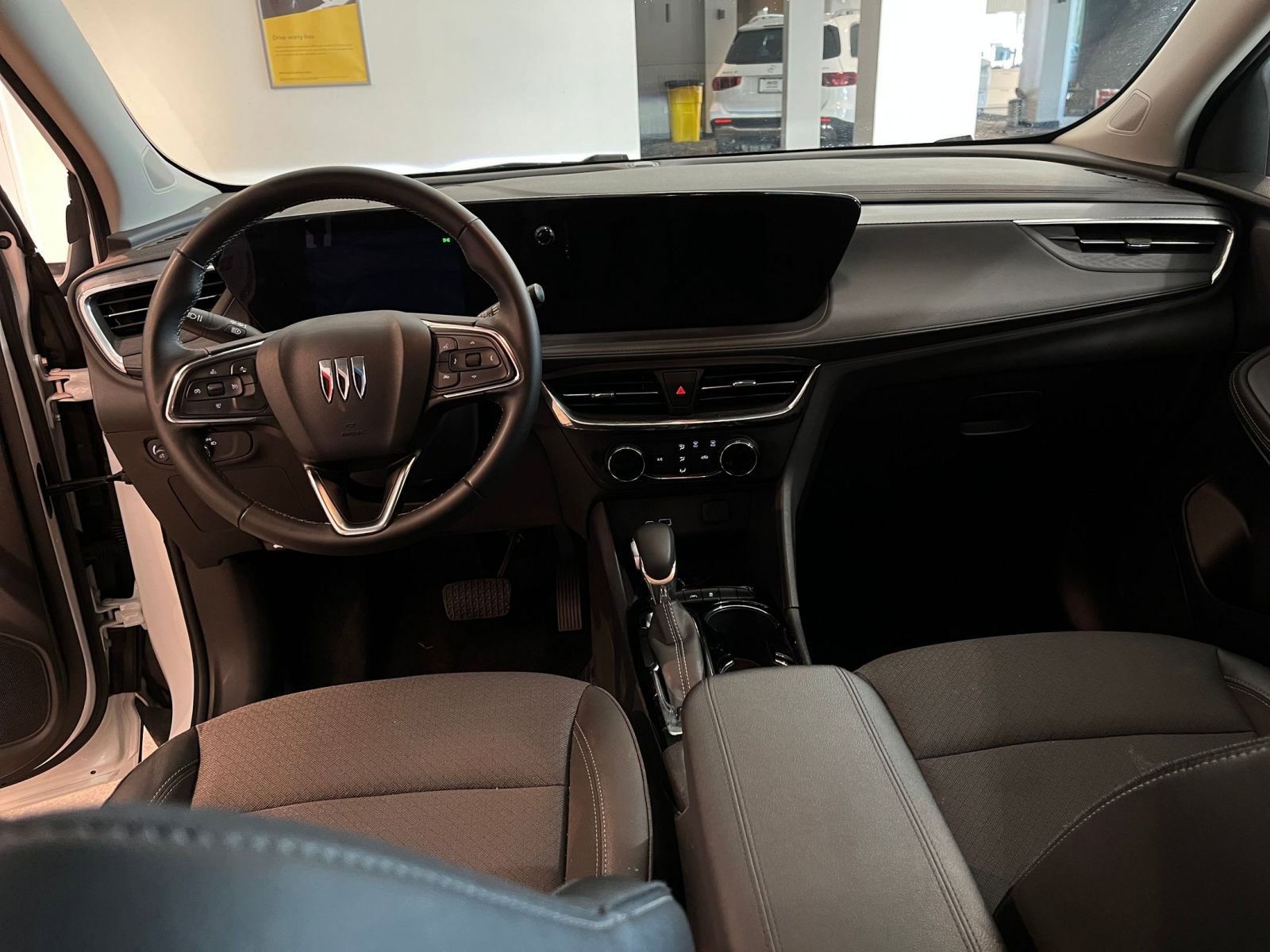 Thumbnail: 2025 Buick Encore GX - 33