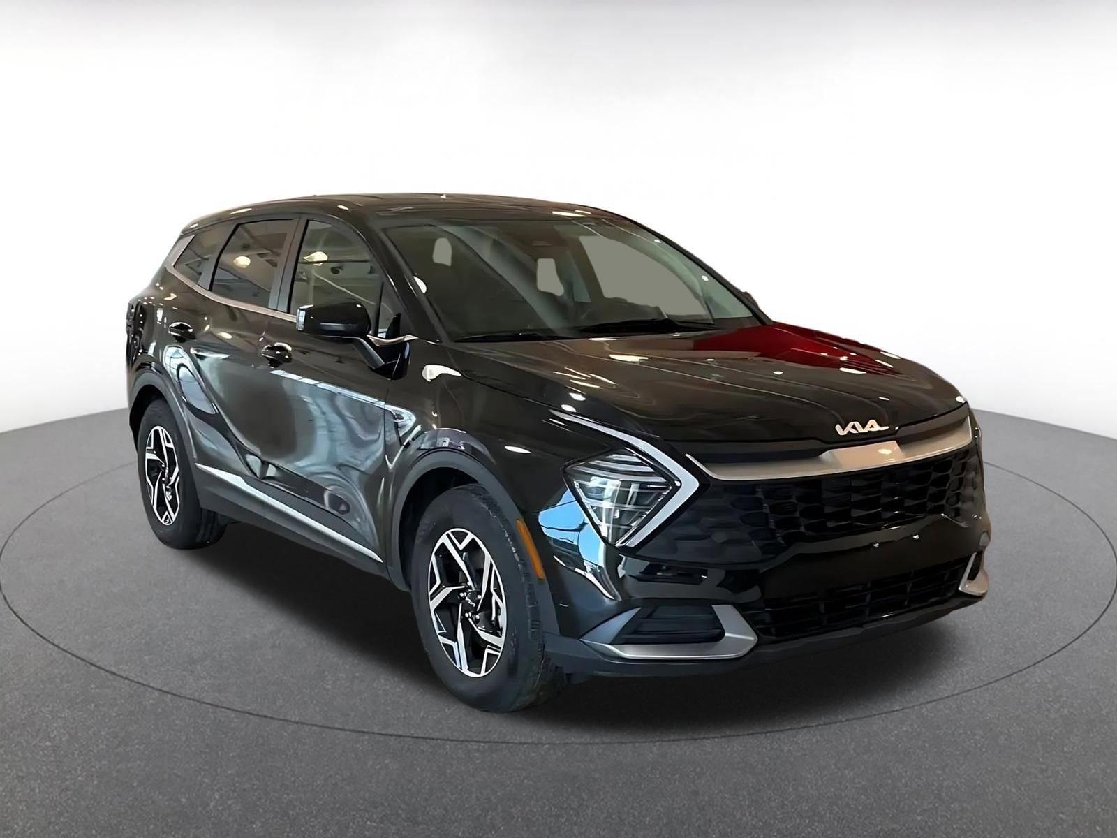 Thumbnail: 2025 Kia Sportage - 3