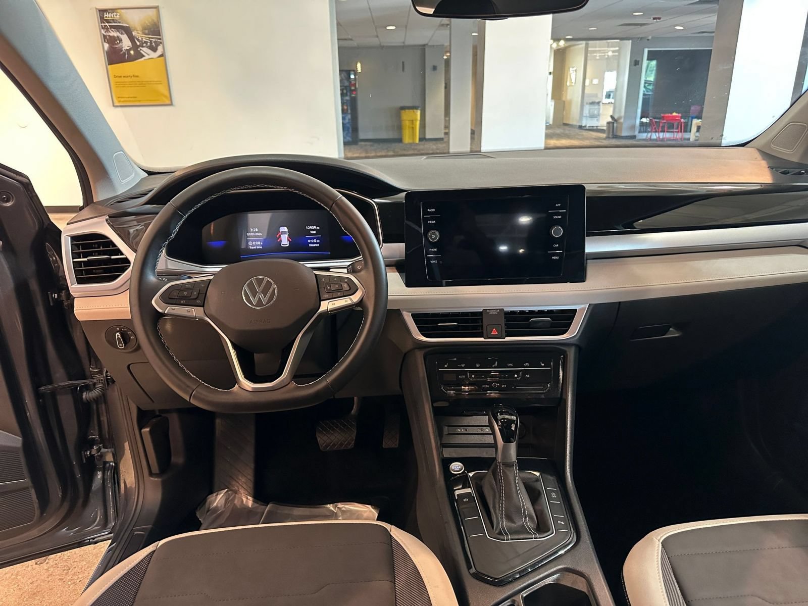 Thumbnail: 2026 Volkswagen Taos - 34