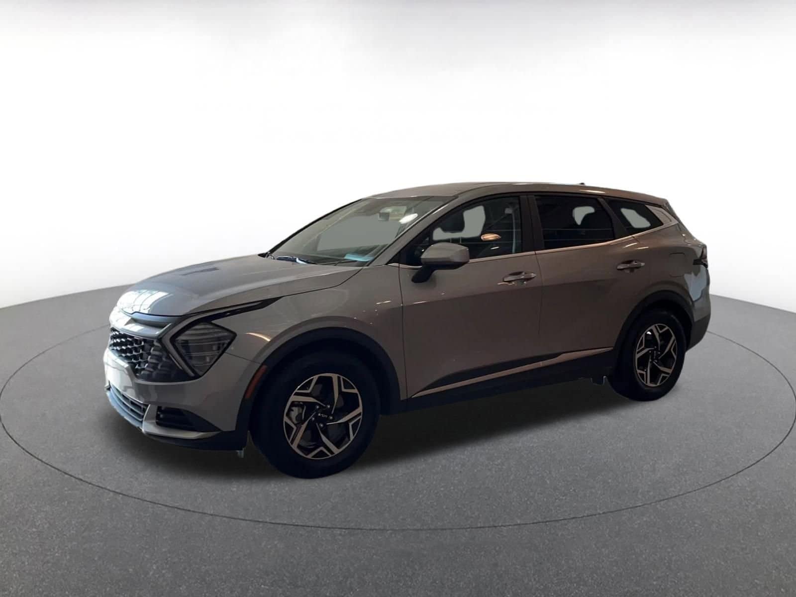 Thumbnail: 2024 Kia Sportage - 7