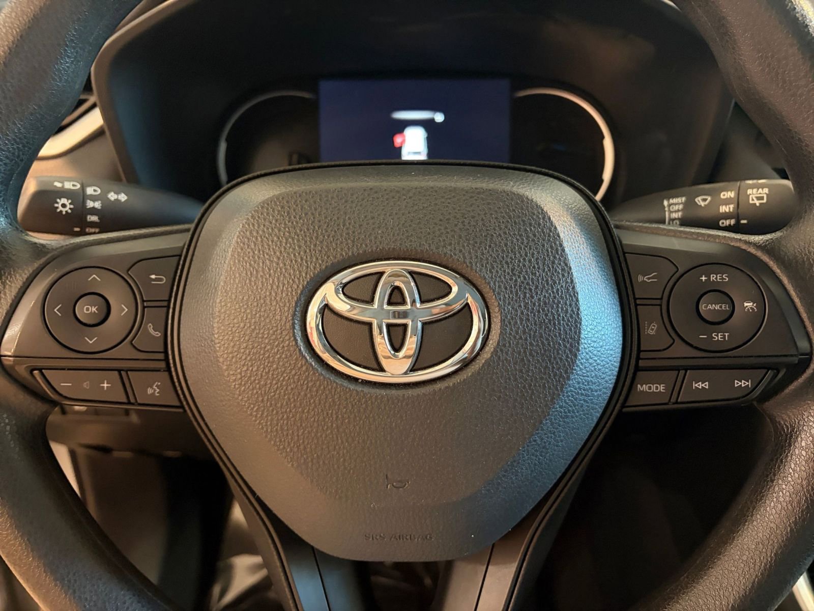 Thumbnail: 2025 Toyota RAV4 - 27