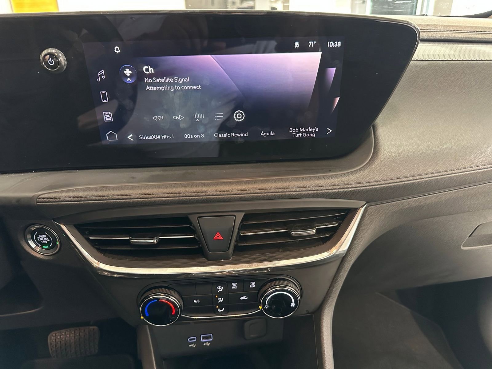 Thumbnail: 2025 Buick Encore GX - 17