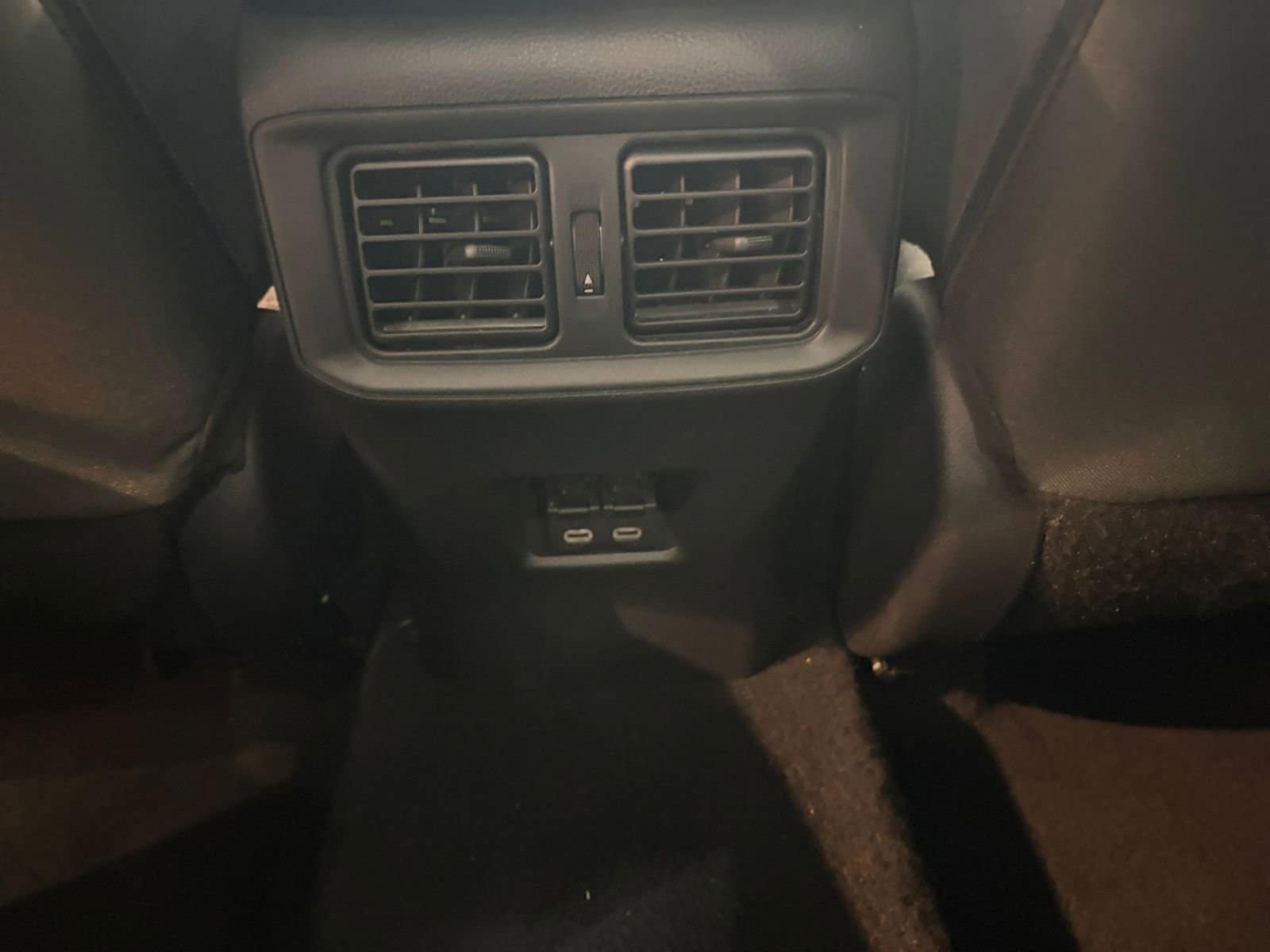 Thumbnail: 2025 Toyota RAV4 - 25