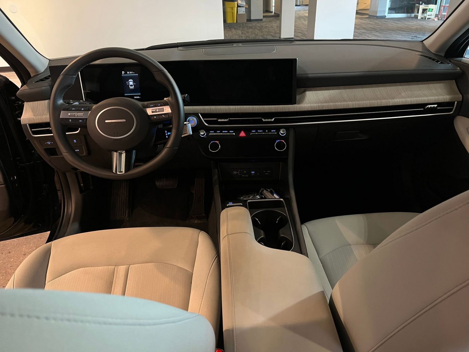 Thumbnail: 2025 Hyundai Sonata - 33