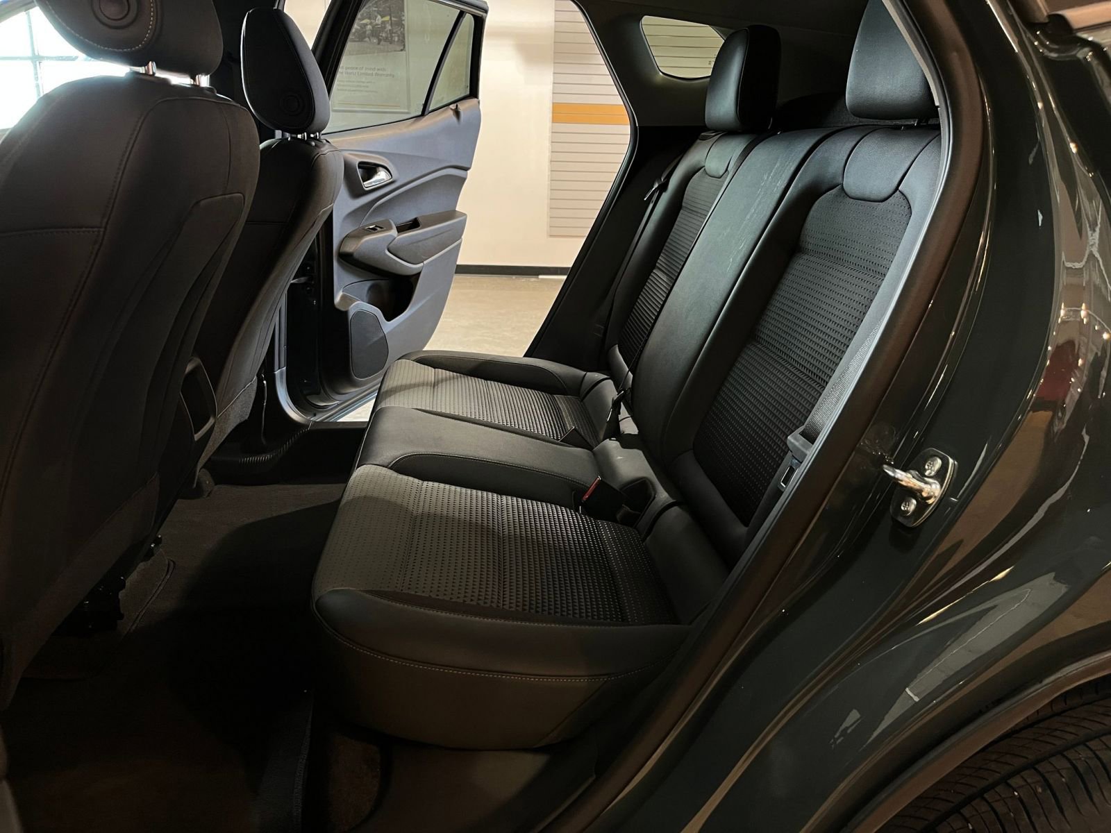 Thumbnail: 2025 Chevrolet Trax - 24