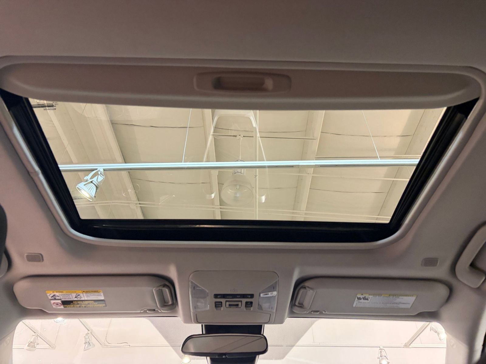 Thumbnail: 2025 Toyota RAV4 - 30