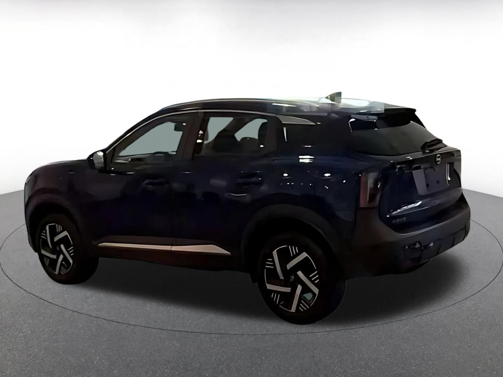 Thumbnail: 2026 Nissan Kicks - 13