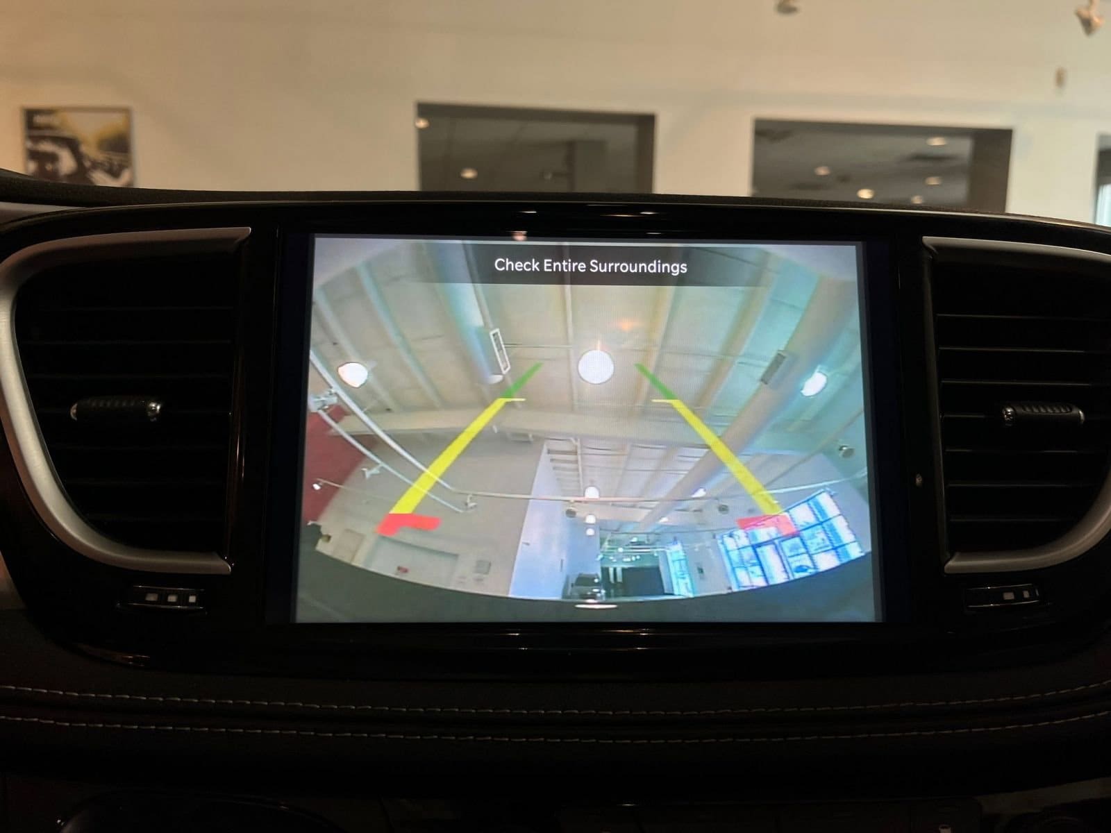 Thumbnail: 2025 Chrysler Pacifica - 27