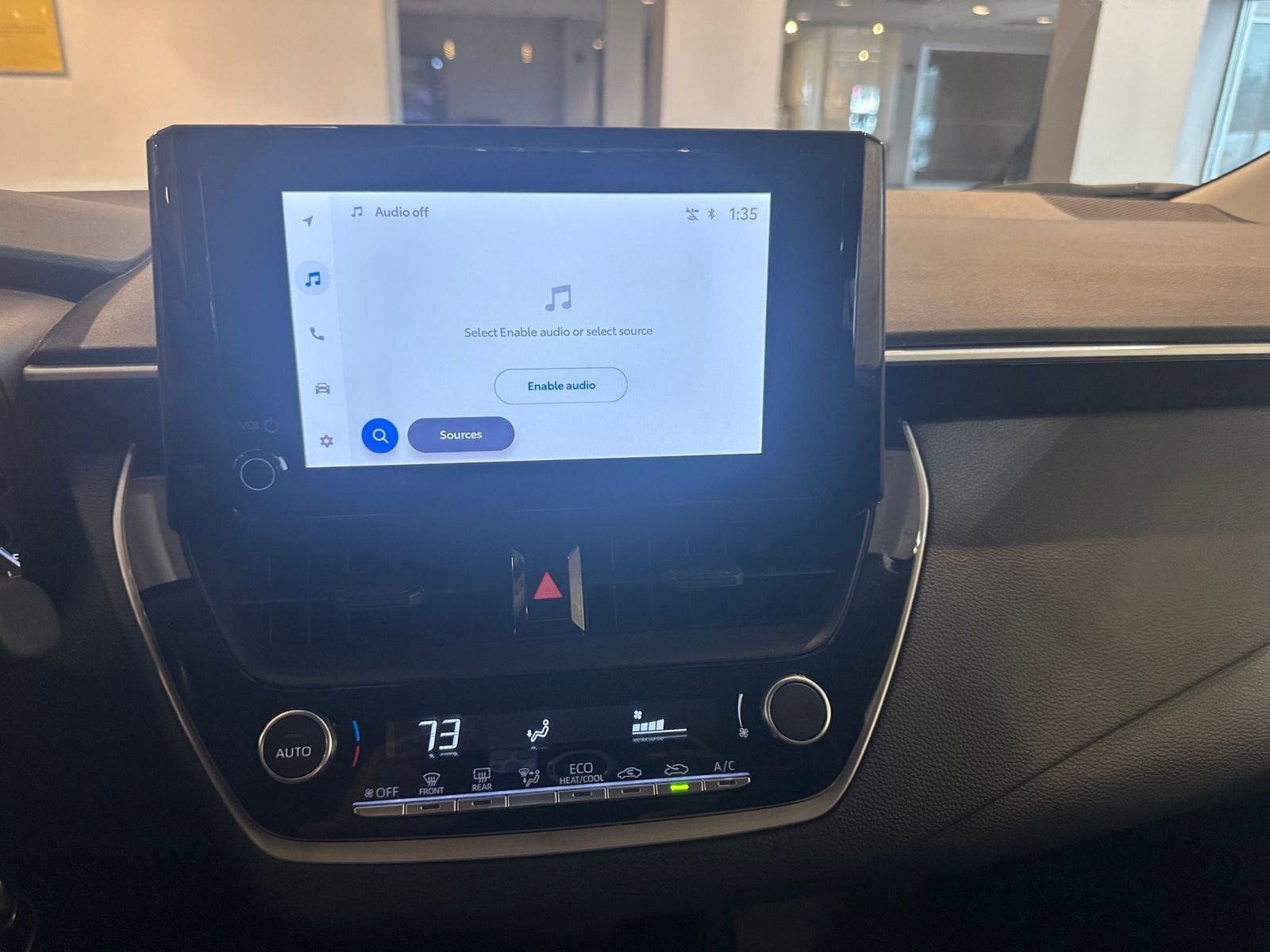 Thumbnail: 2025 Toyota Corolla - 18