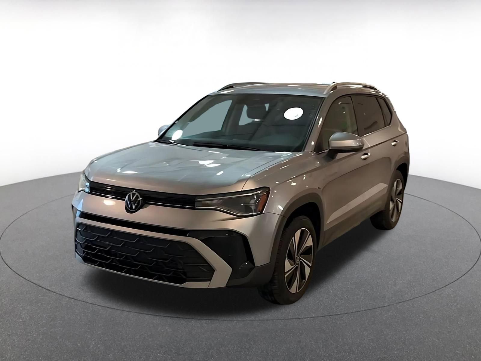 Thumbnail: 2025 Volkswagen Taos - 8