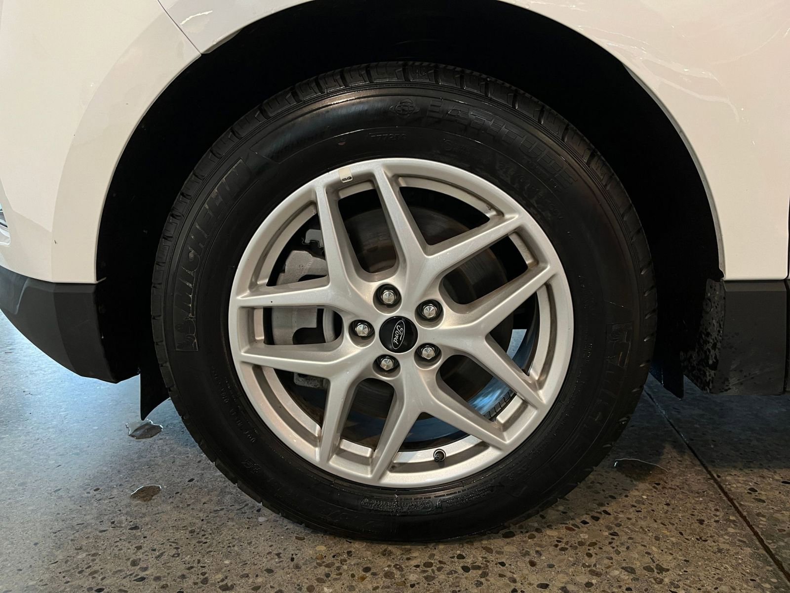 Thumbnail: 2024 Ford Edge - 30