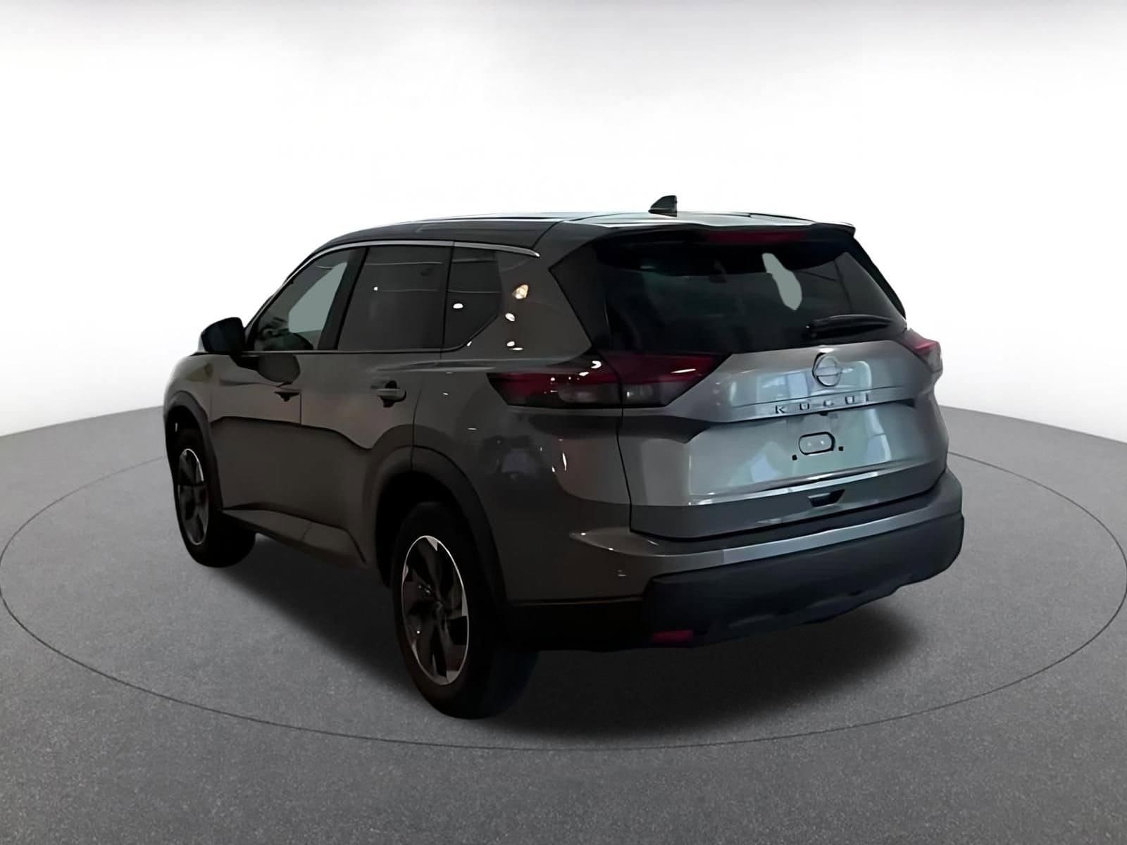 Thumbnail: 2025 Nissan Rogue - 10