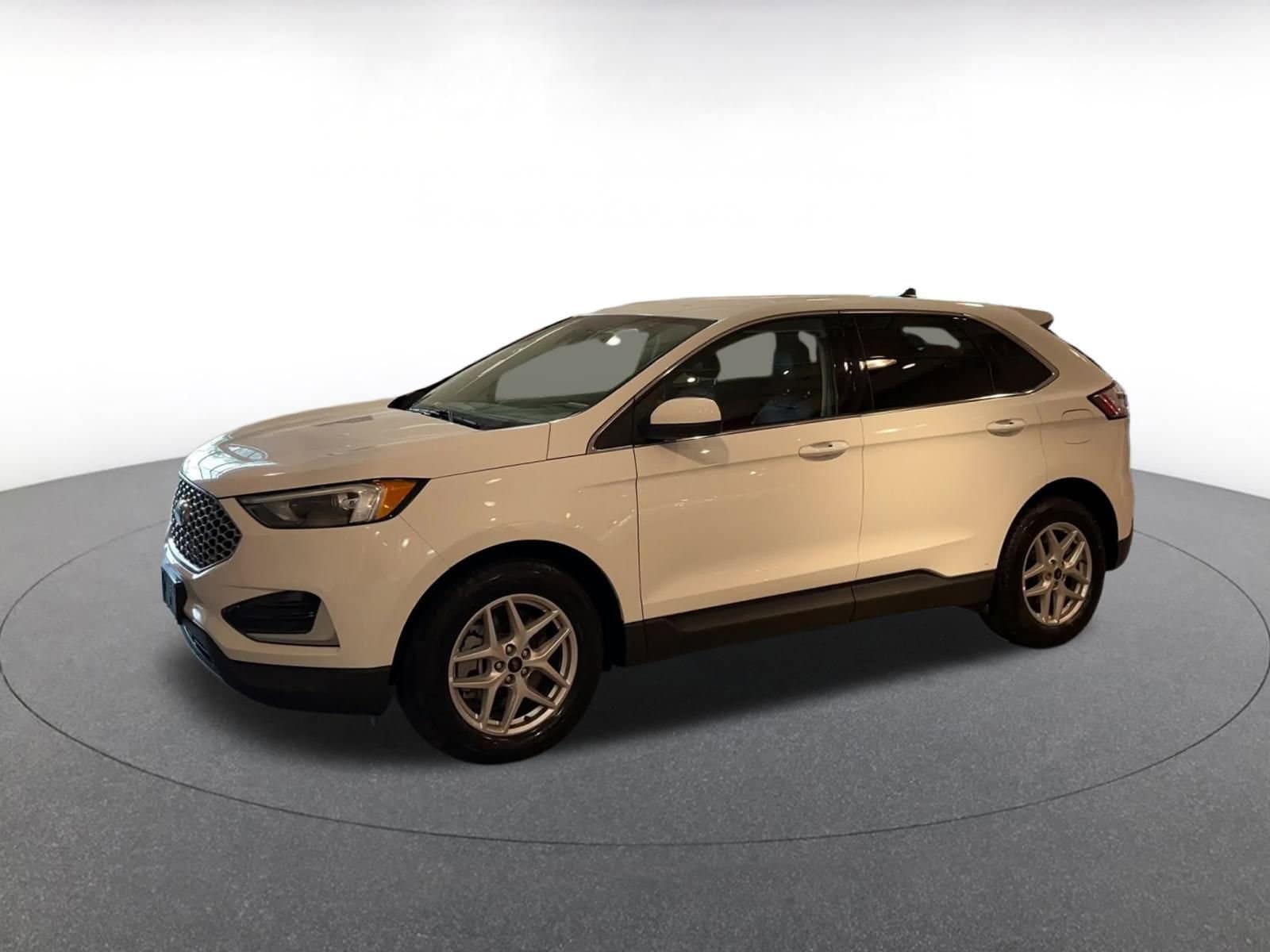 Thumbnail: 2024 Ford Edge - 8