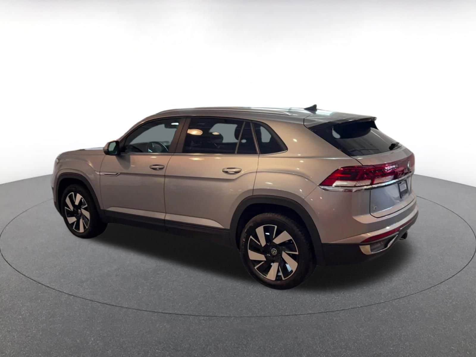 Thumbnail: 2025 Volkswagen Atlas - 11