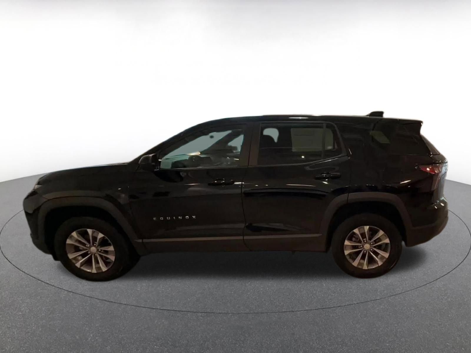 Thumbnail: 2025 Chevrolet Equinox - 9