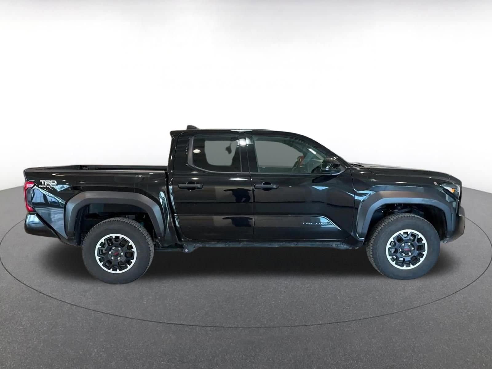 Thumbnail: 2025 Toyota Tacoma - 16