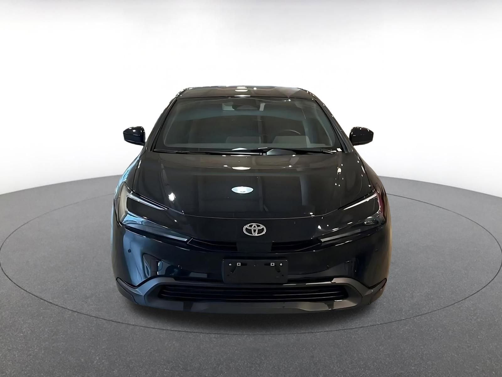 Thumbnail: 2025 Toyota Prius - 4