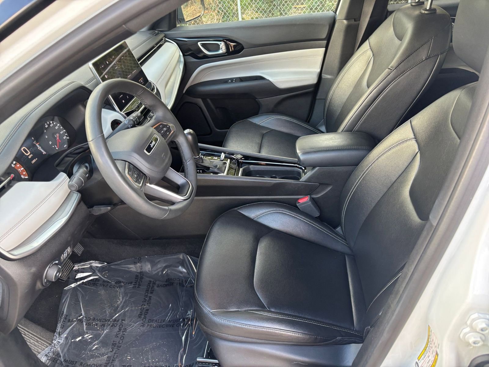 Thumbnail: 2025 Jeep Compass - 28