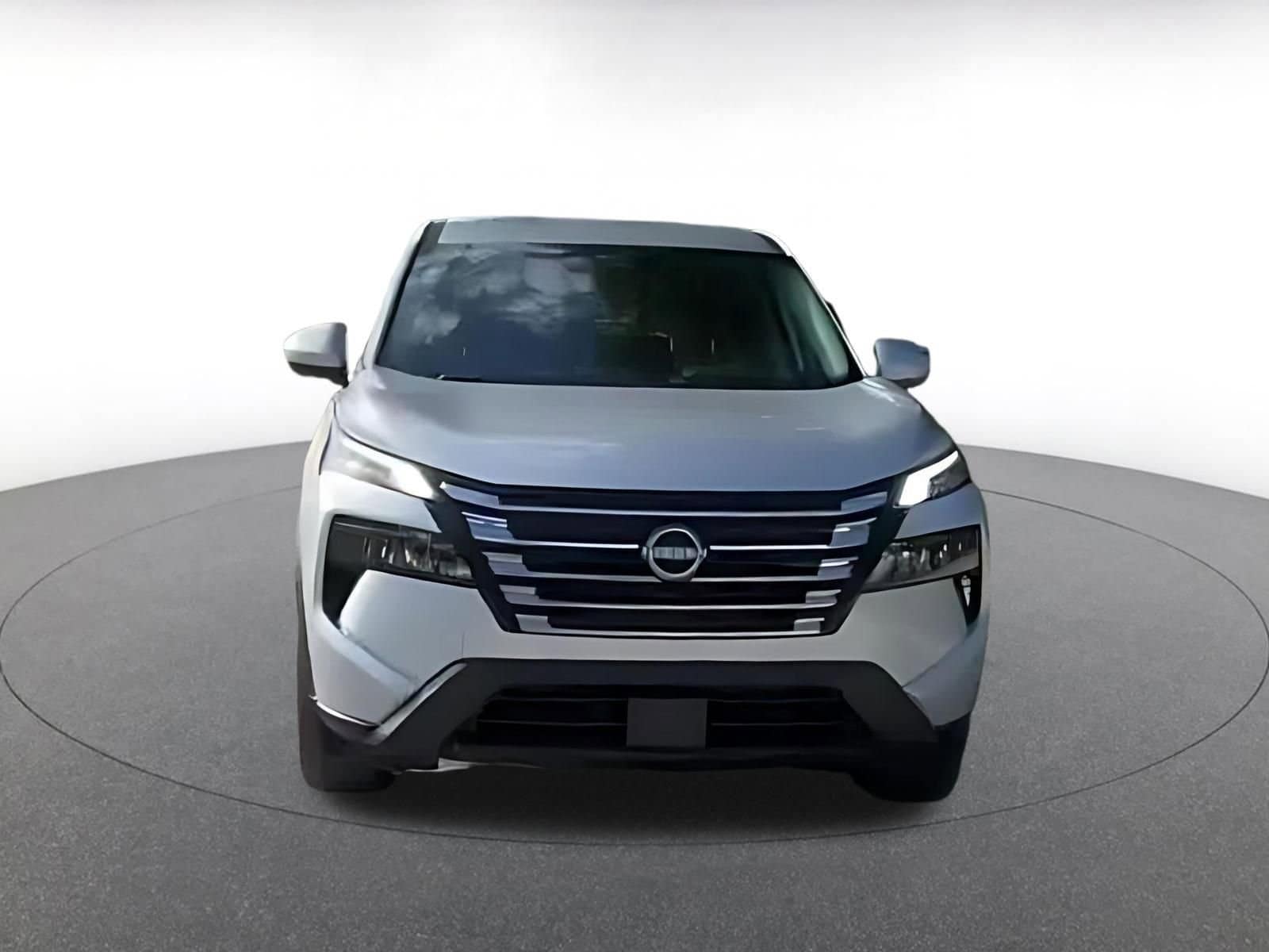 Thumbnail: 2025 Nissan Rogue - 3