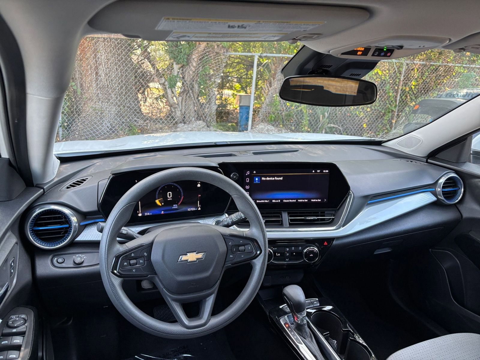 Thumbnail: 2025 Chevrolet Trax - 33