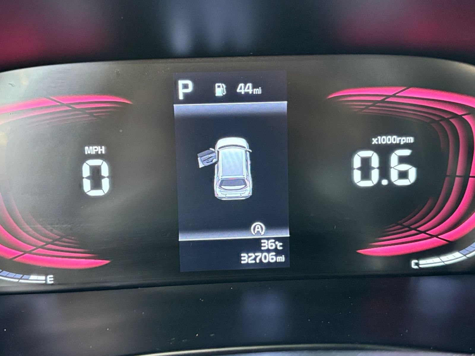 2025 Kia Soul LX - Photo 39