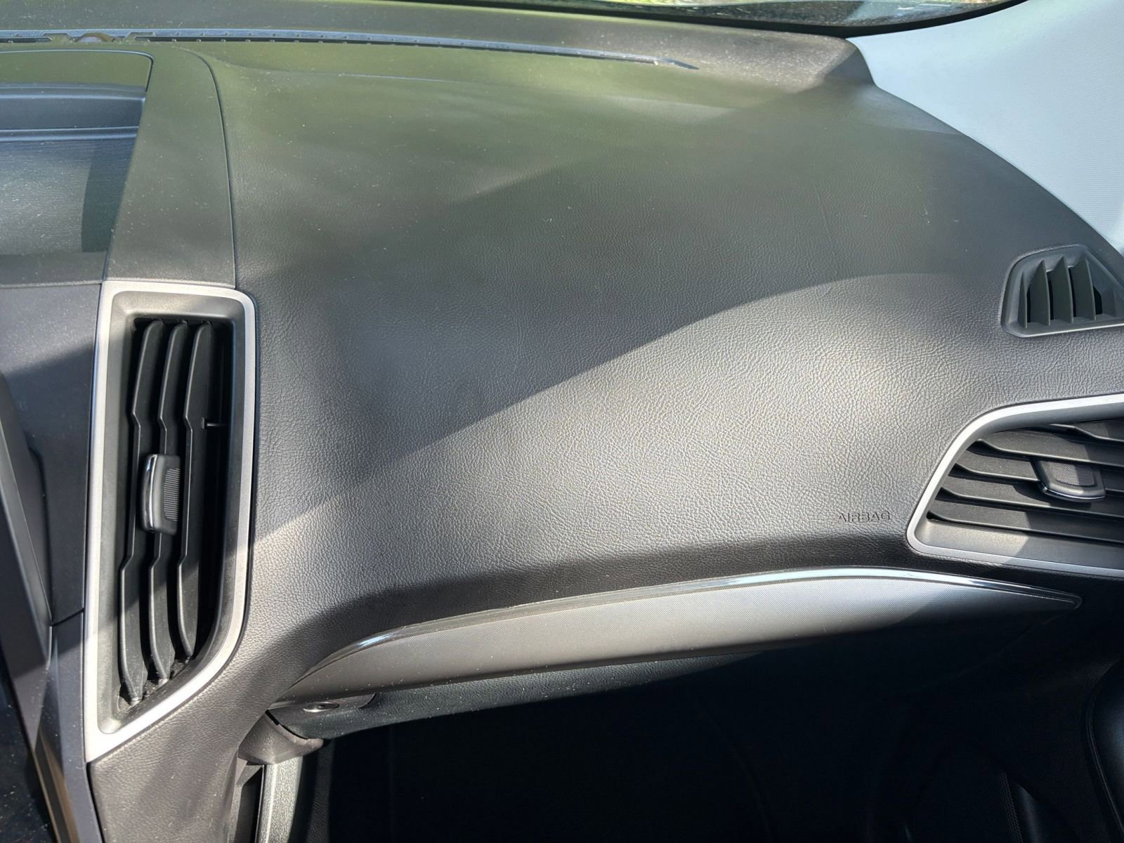 Thumbnail: 2022 Ford Edge - 35