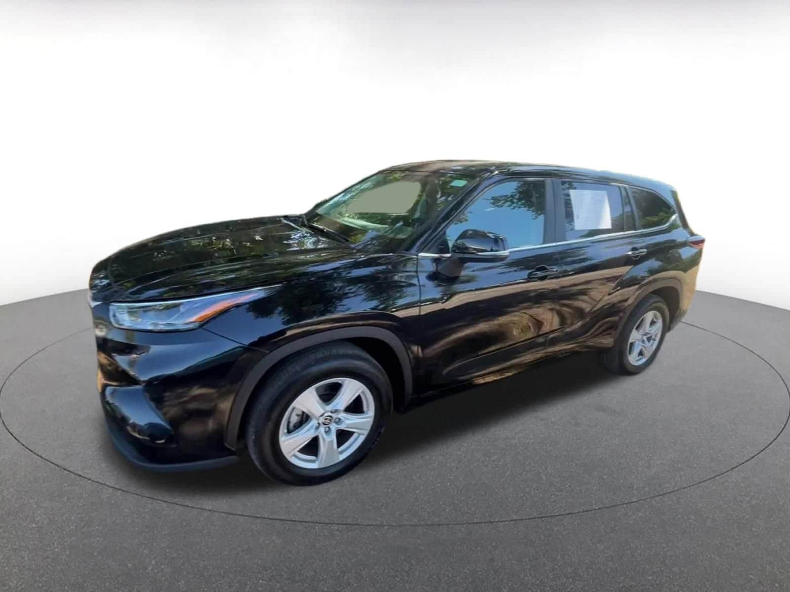 Thumbnail: 2025 Toyota Highlander - 8