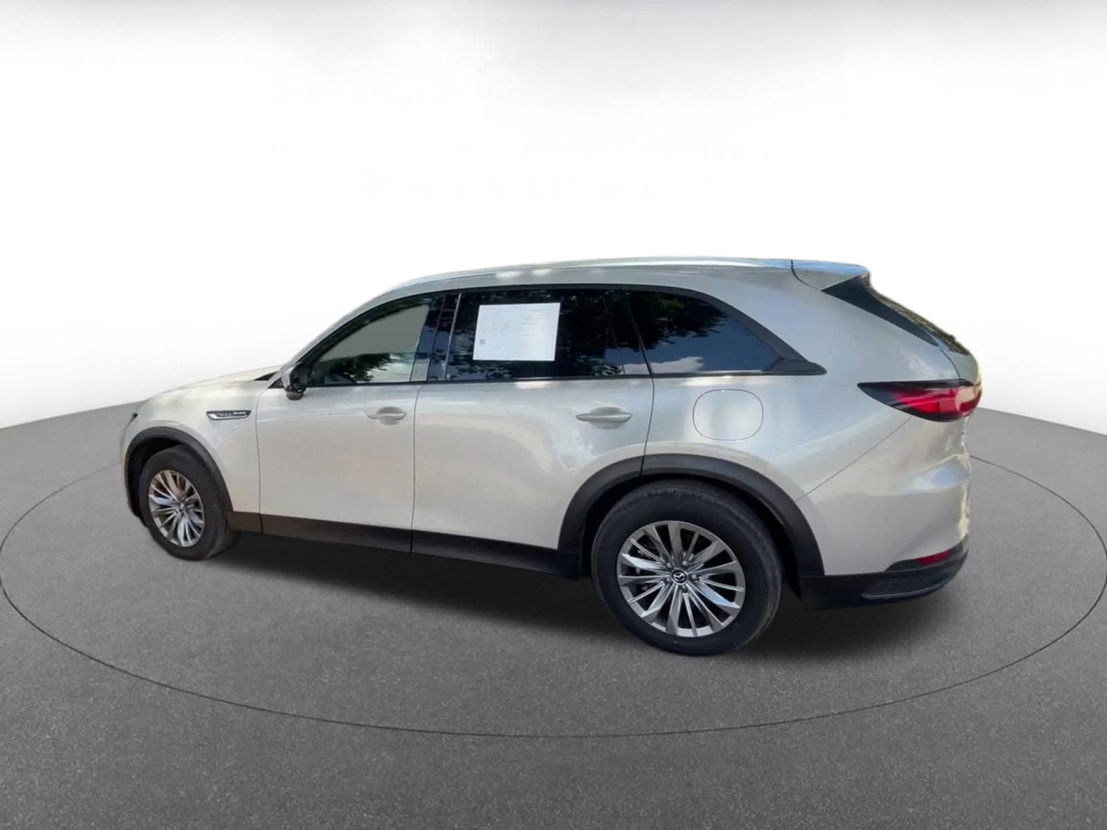 Thumbnail: 2025 Mazda CX-90 - 10