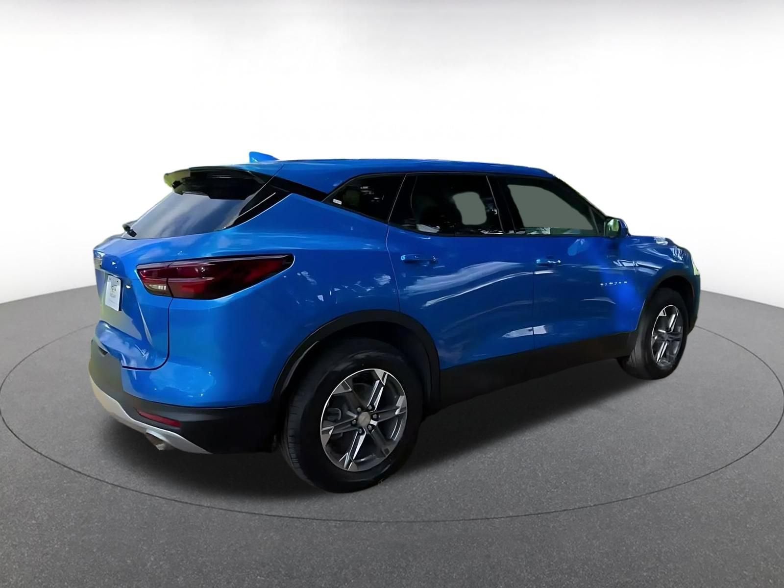Thumbnail: 2025 Chevrolet Blazer - 13