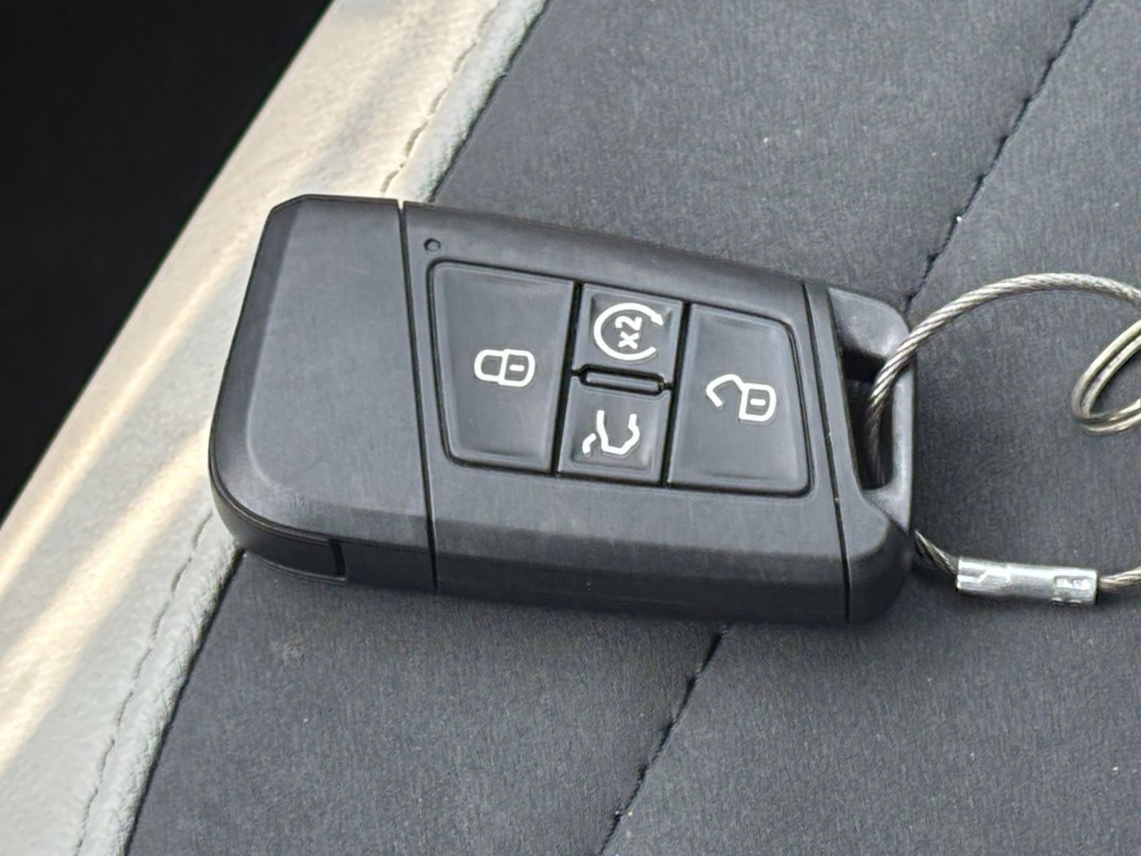 Thumbnail: 2025 Volkswagen Taos - 21