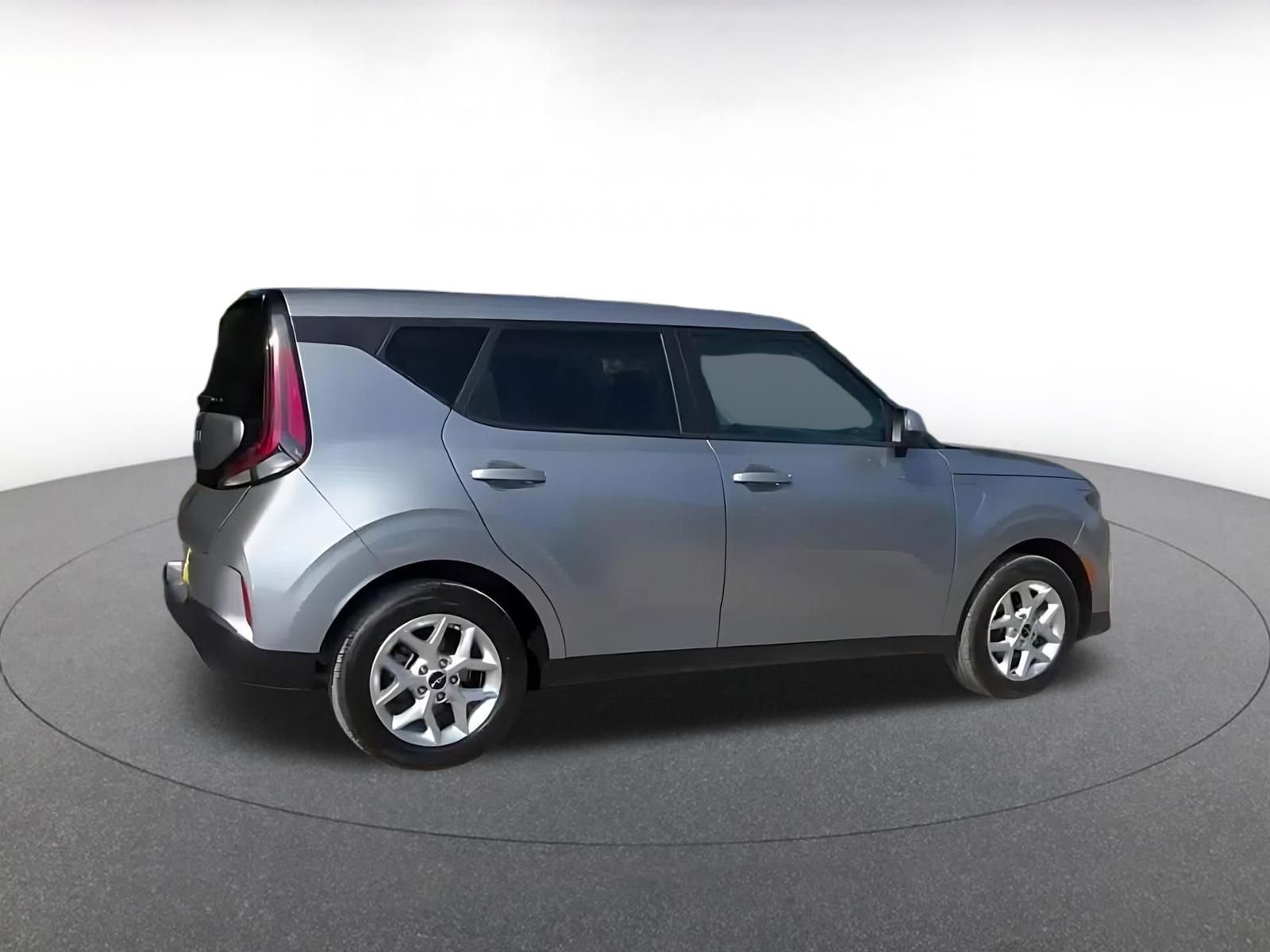Thumbnail: 2025 Kia Soul - 15