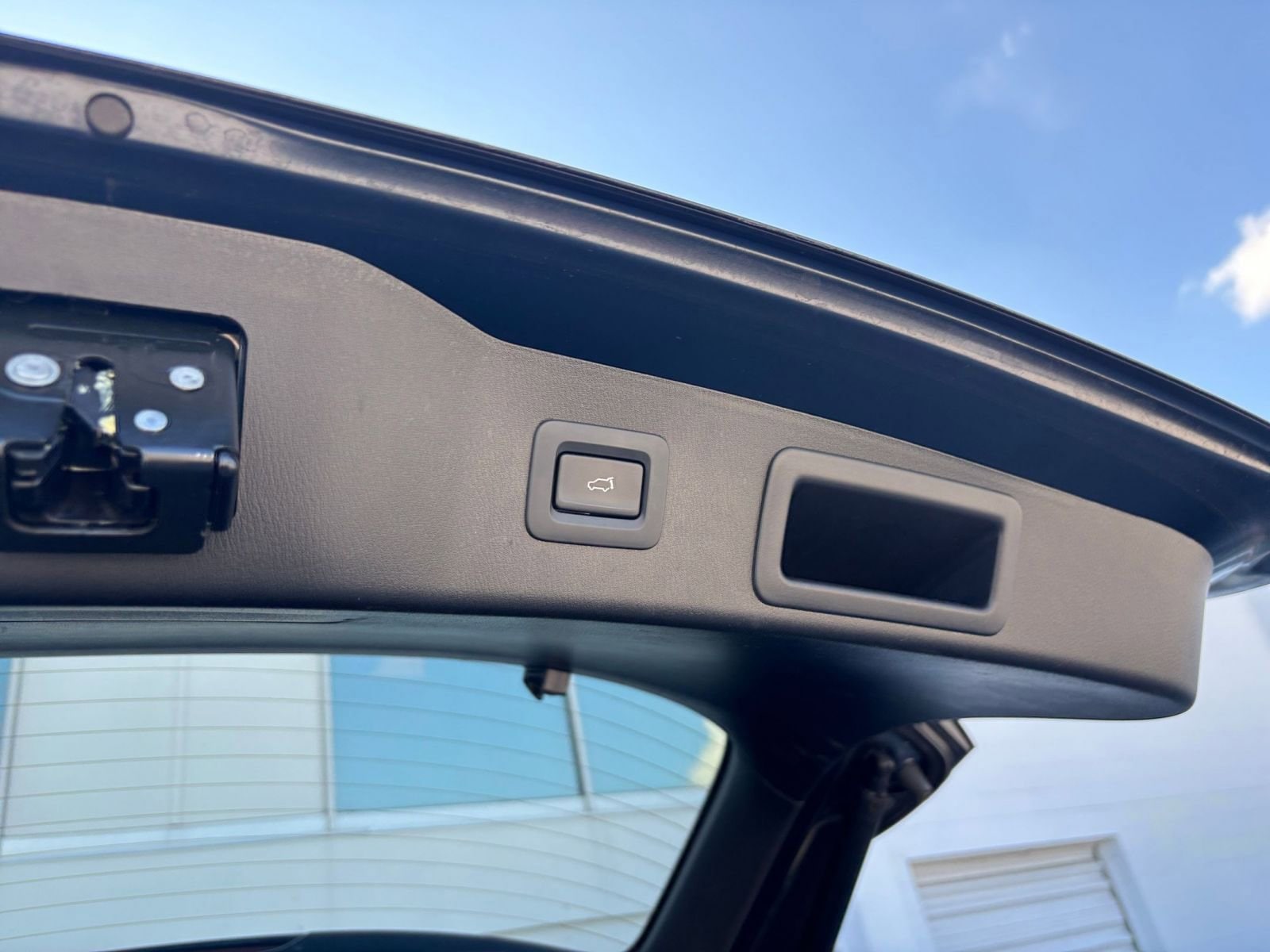 Thumbnail: 2025 Mazda CX-5 - 29