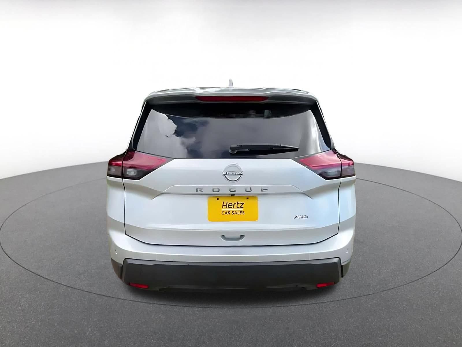 Thumbnail: 2025 Nissan Rogue - 12
