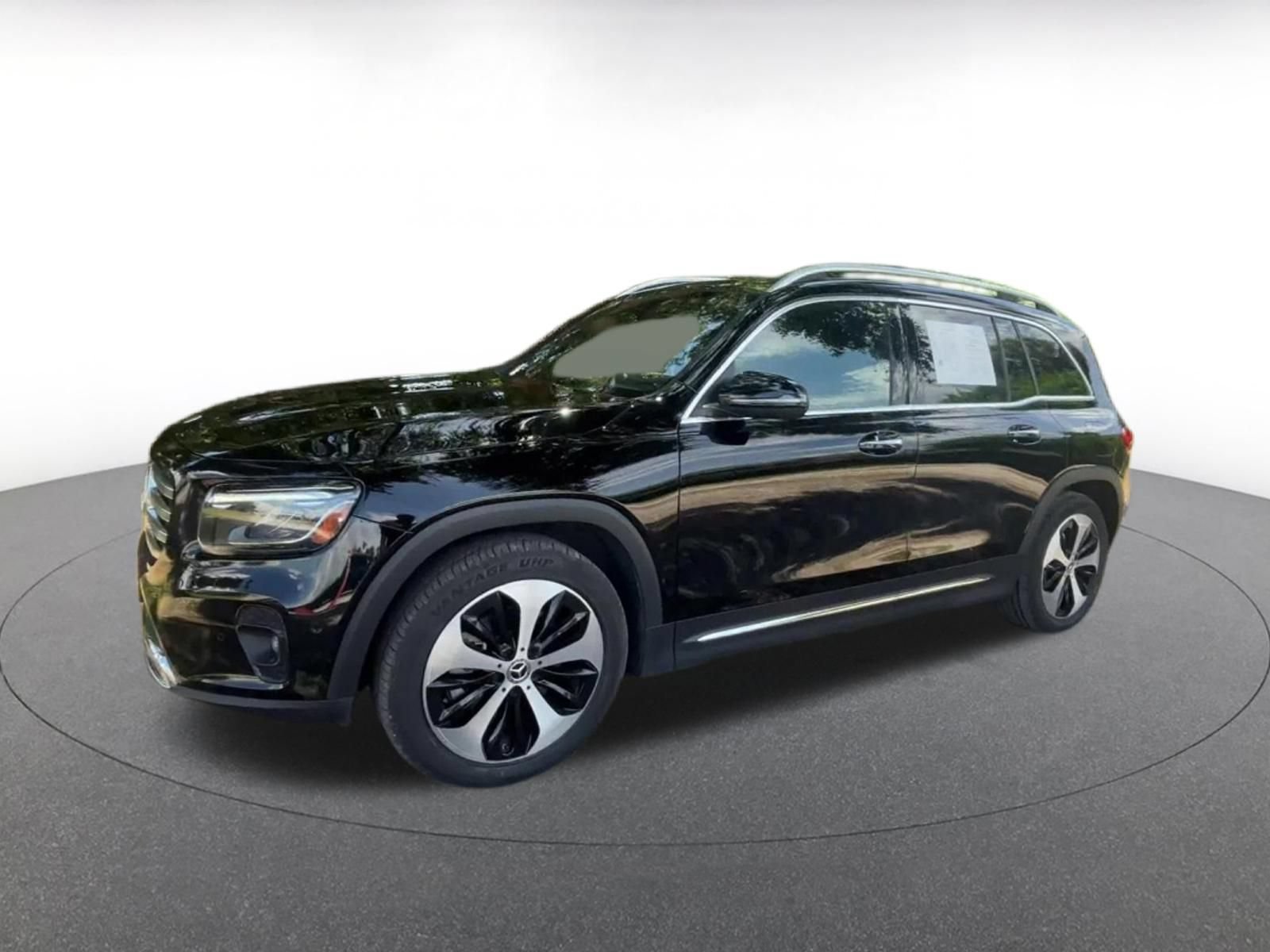 Thumbnail: 2025 Mercedes-Benz GLB - 8