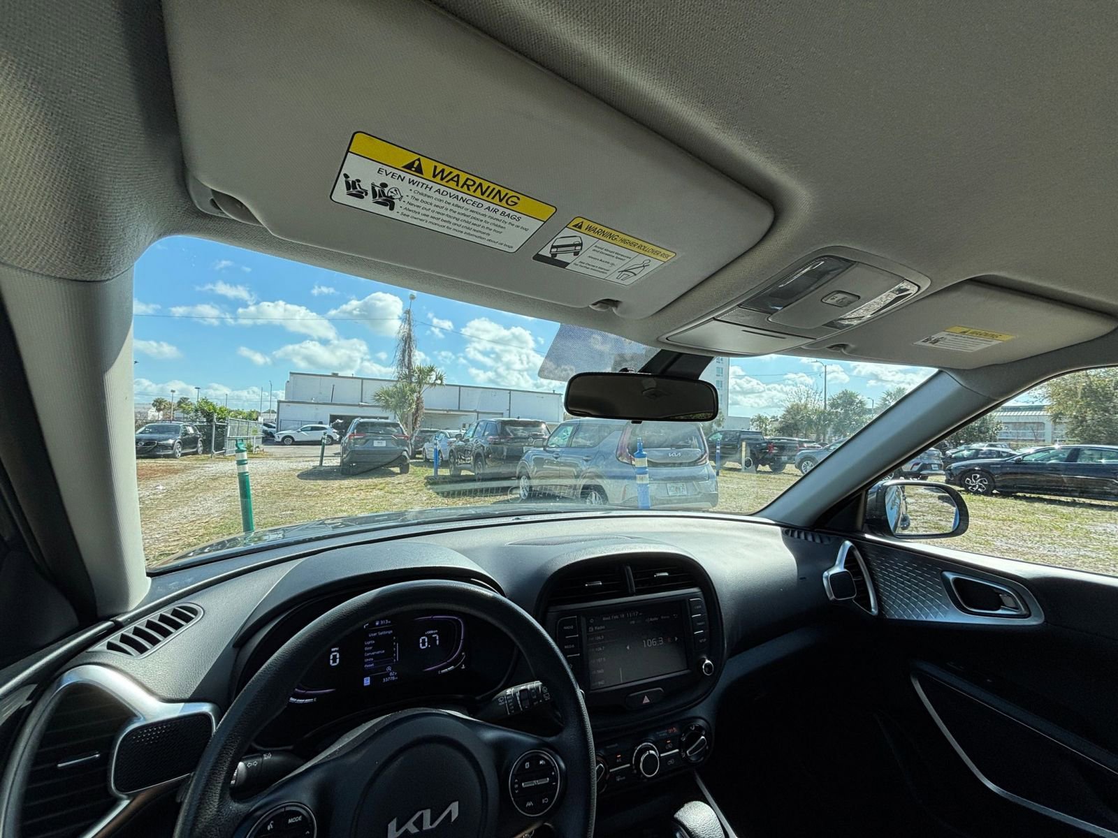 Thumbnail: 2025 Kia Soul - 32