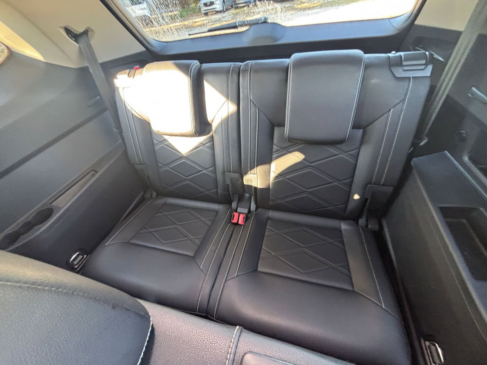 Thumbnail: 2025 Volkswagen Atlas - 30