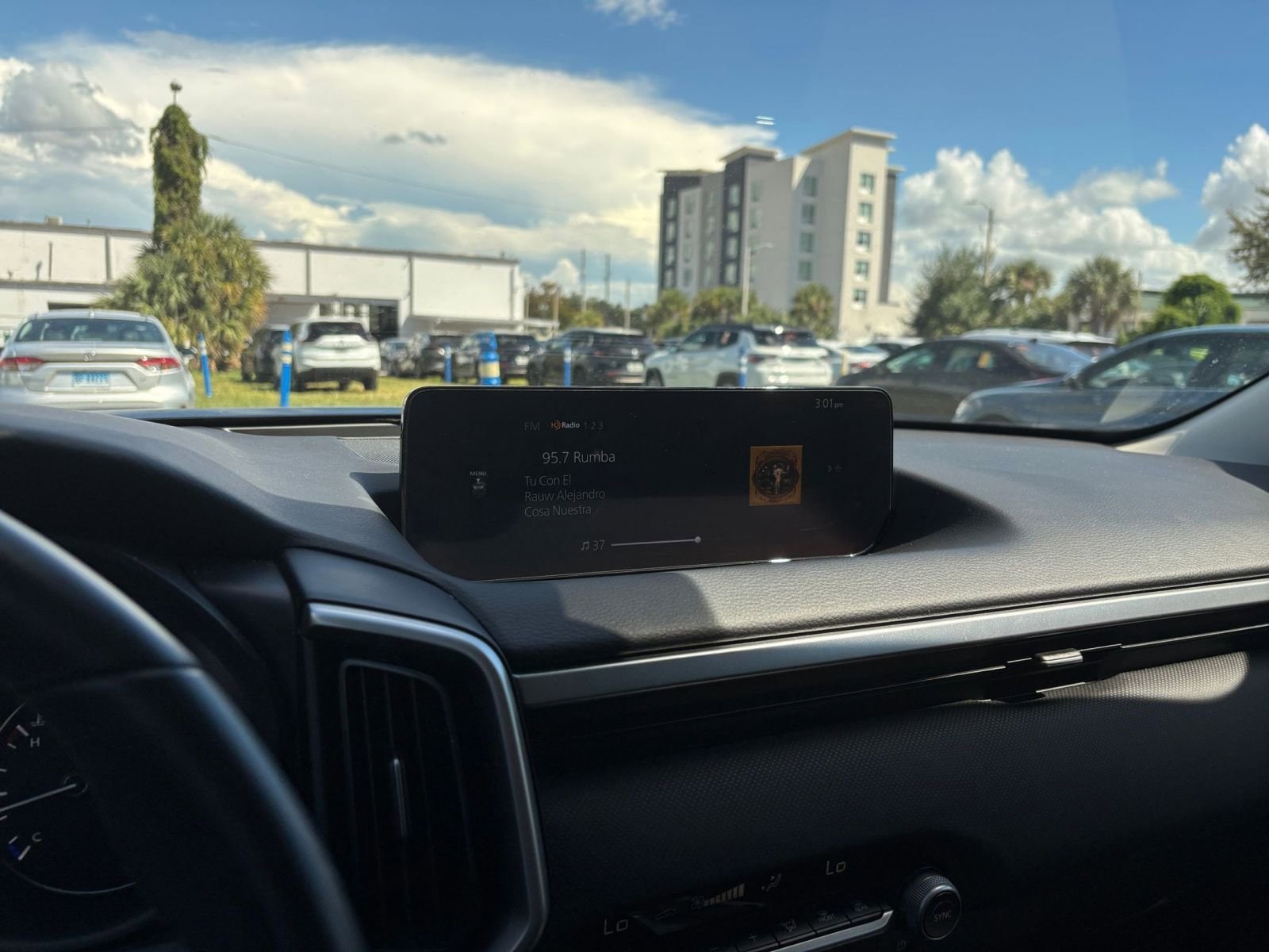 Thumbnail: 2025 Mazda CX-50 - 21