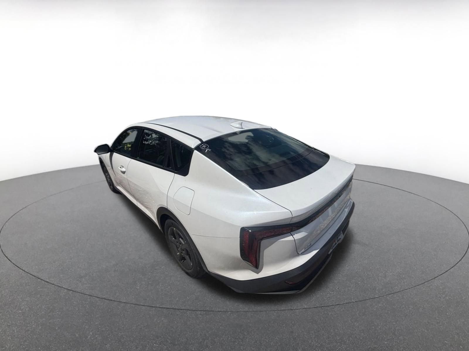 Thumbnail: 2025 Kia K4 - 3