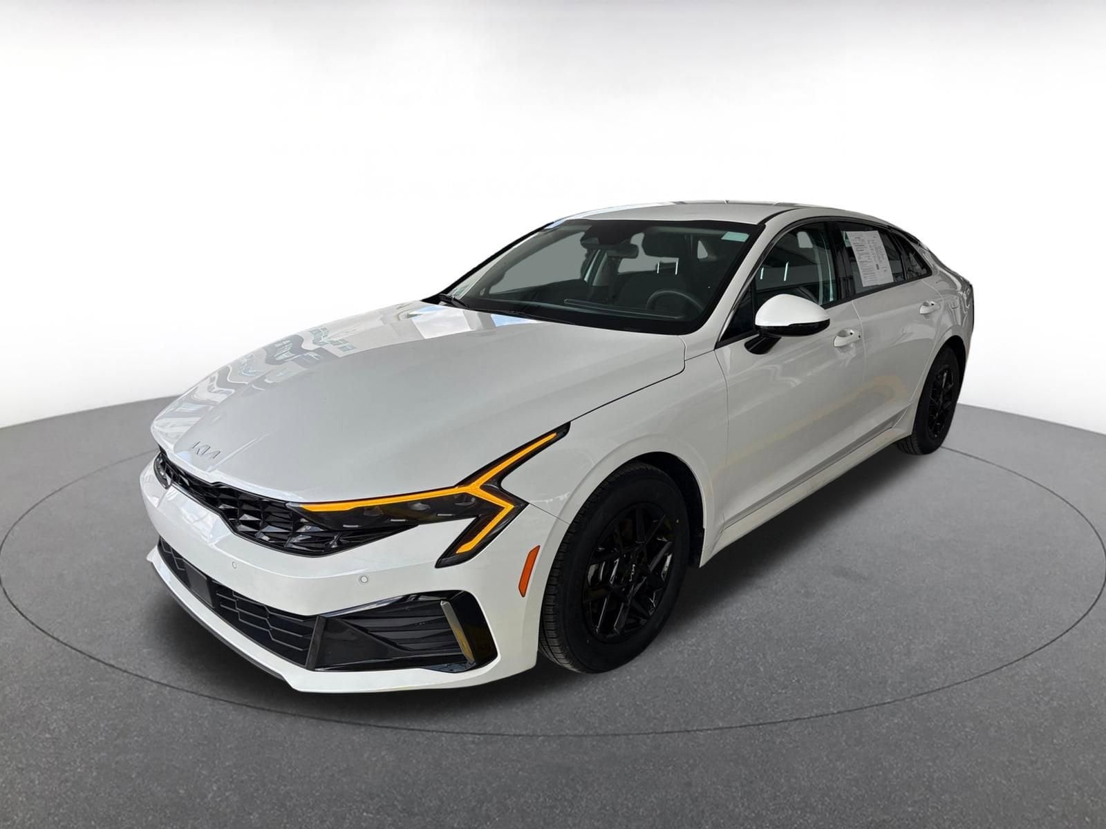 Thumbnail: 2025 Kia K5 - 4