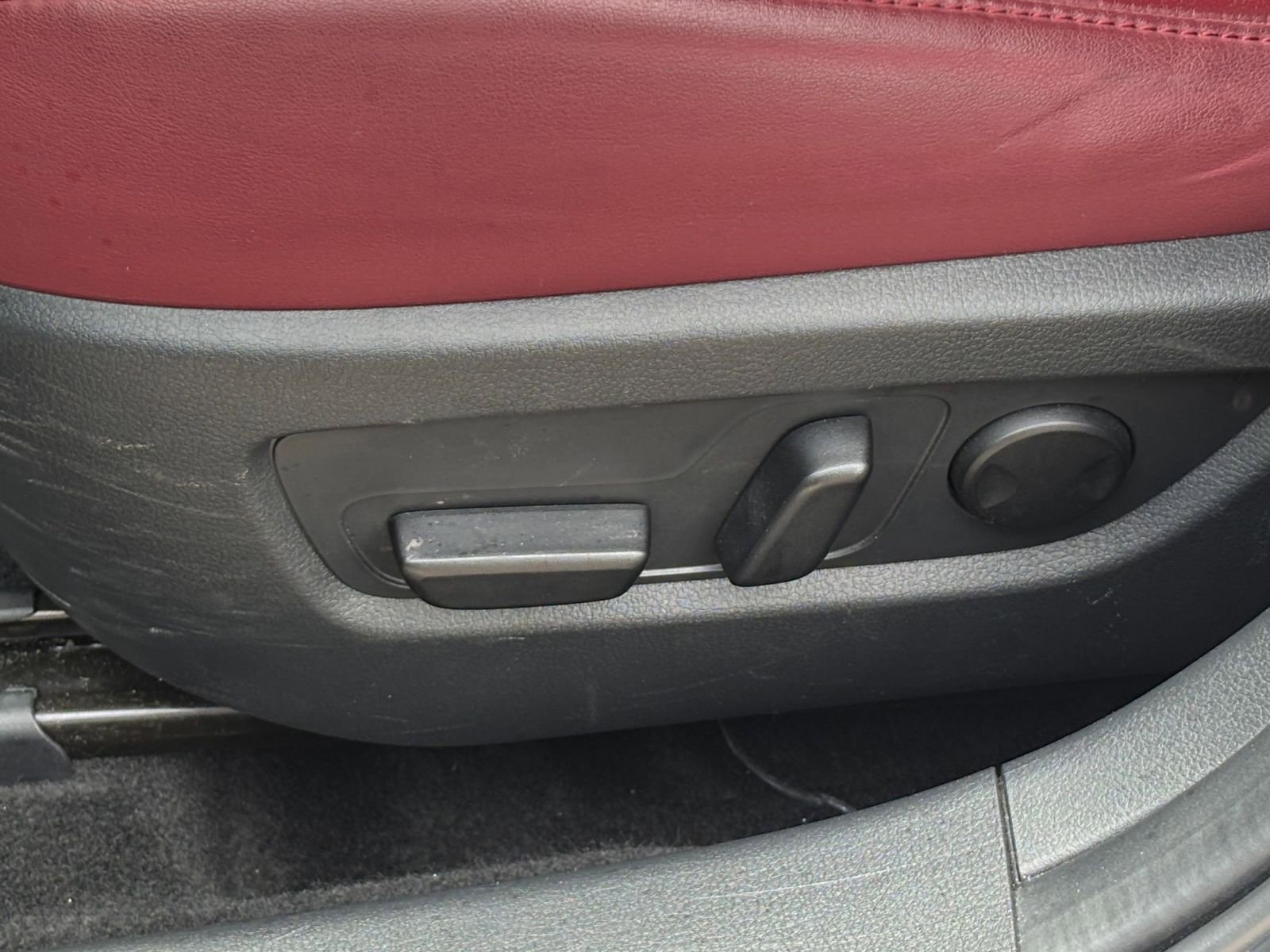 Thumbnail: 2025 Mazda CX-30 - 23