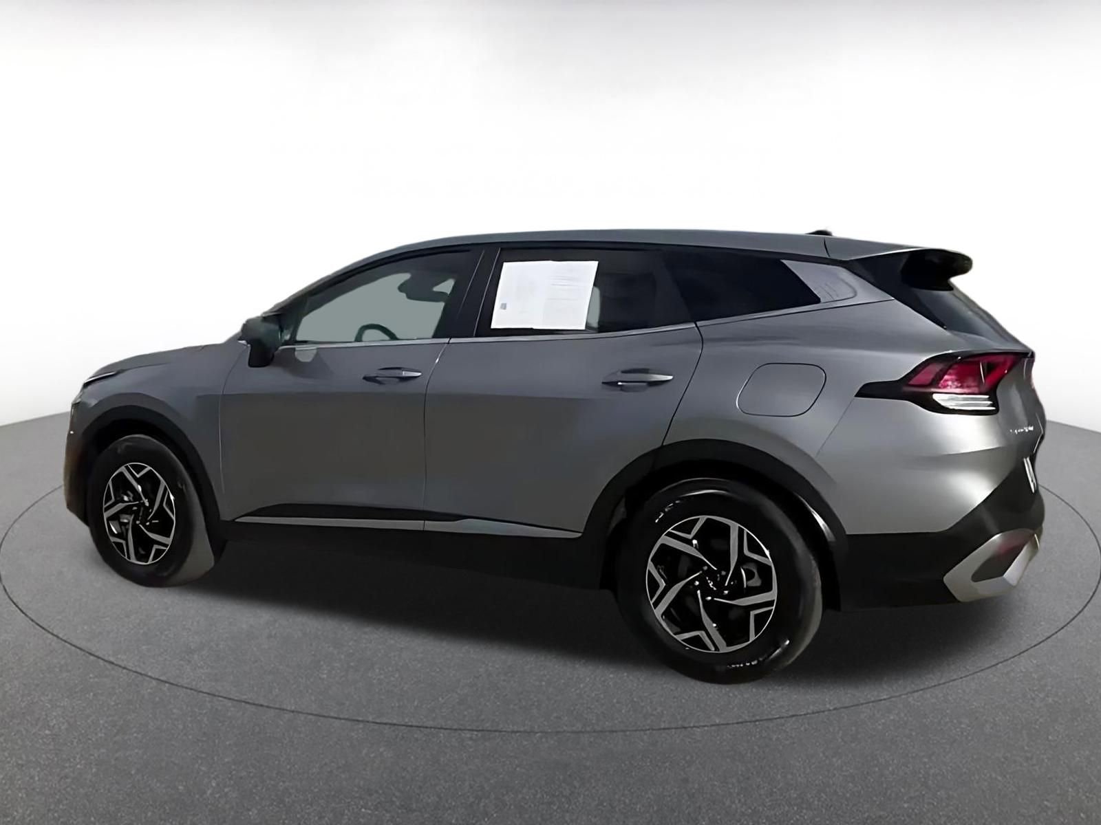 Thumbnail: 2025 Kia Sportage - 10