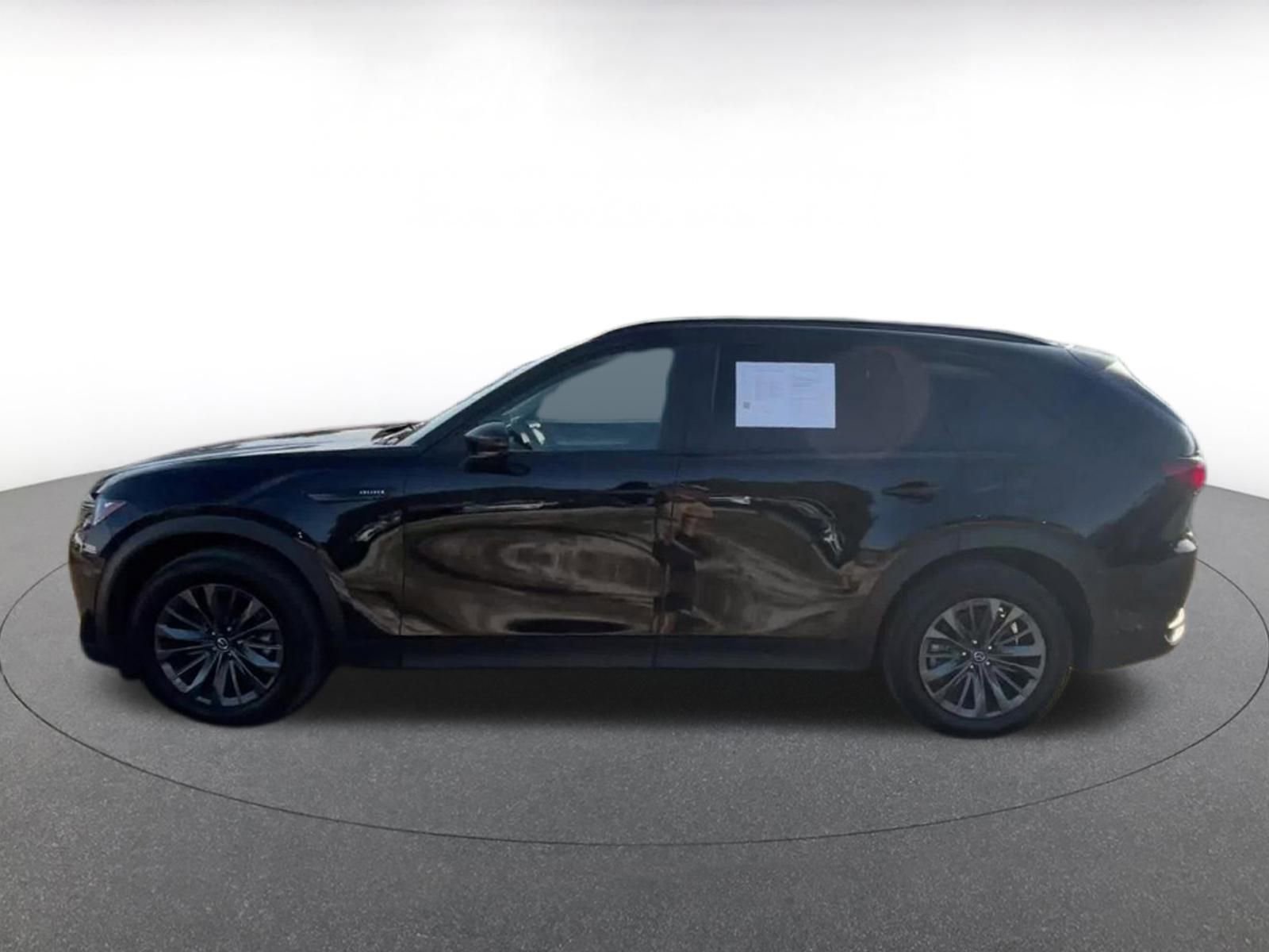 Thumbnail: 2025 Mazda CX-70 - 9