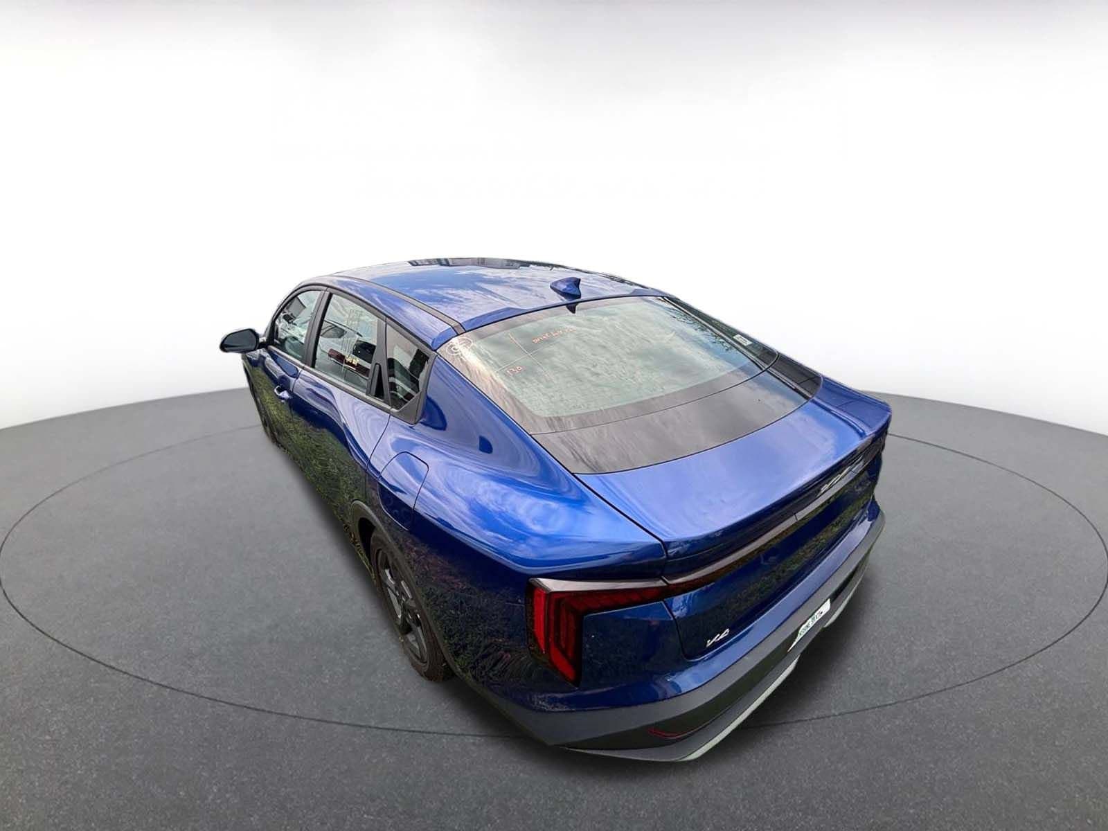 Thumbnail: 2025 Kia K4 - 10