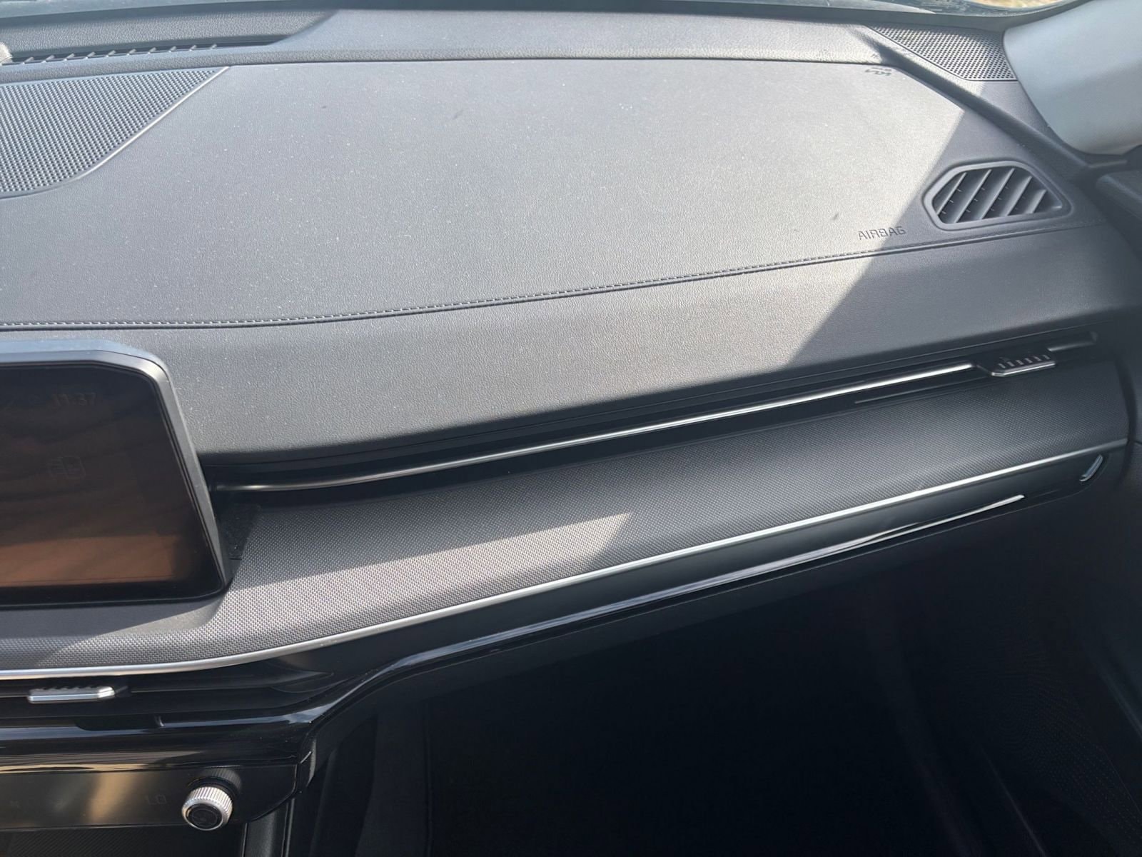 Thumbnail: 2025 Kia K5 - 35