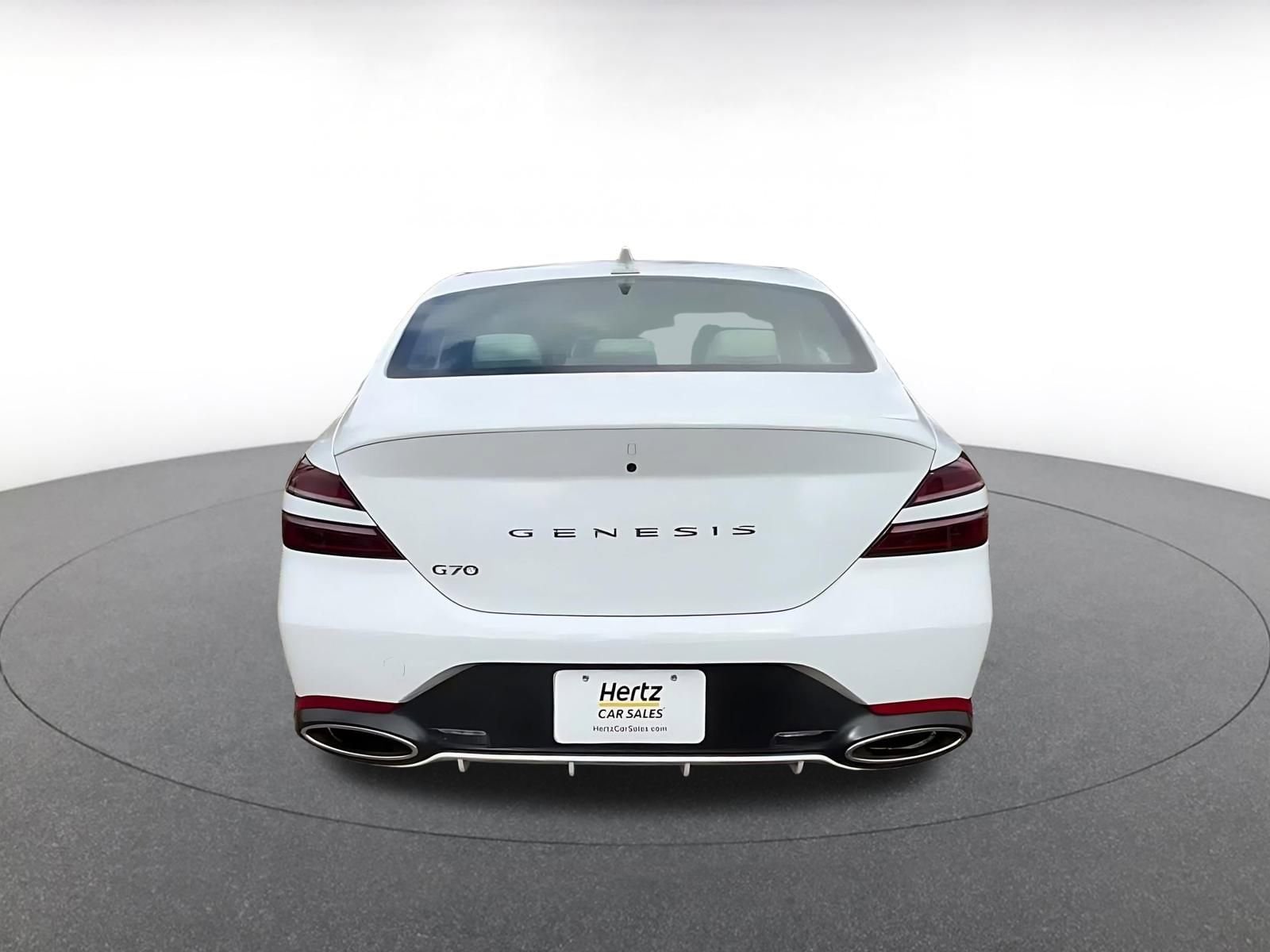 Thumbnail: 2025 Genesis G70 - 12