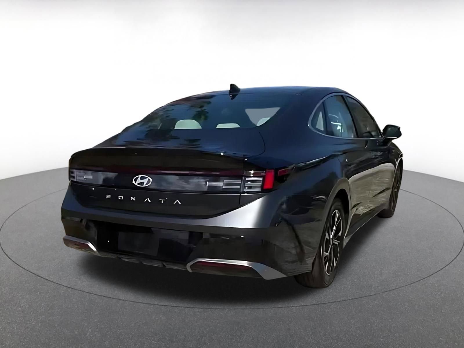 Thumbnail: 2025 Hyundai Sonata - 15