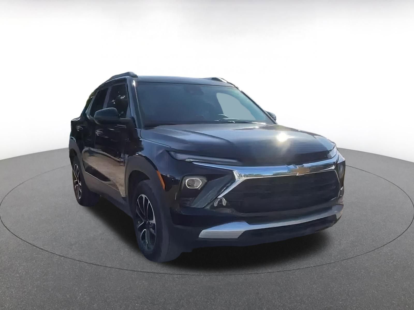 Thumbnail: 2025 Chevrolet TrailBlazer - 2