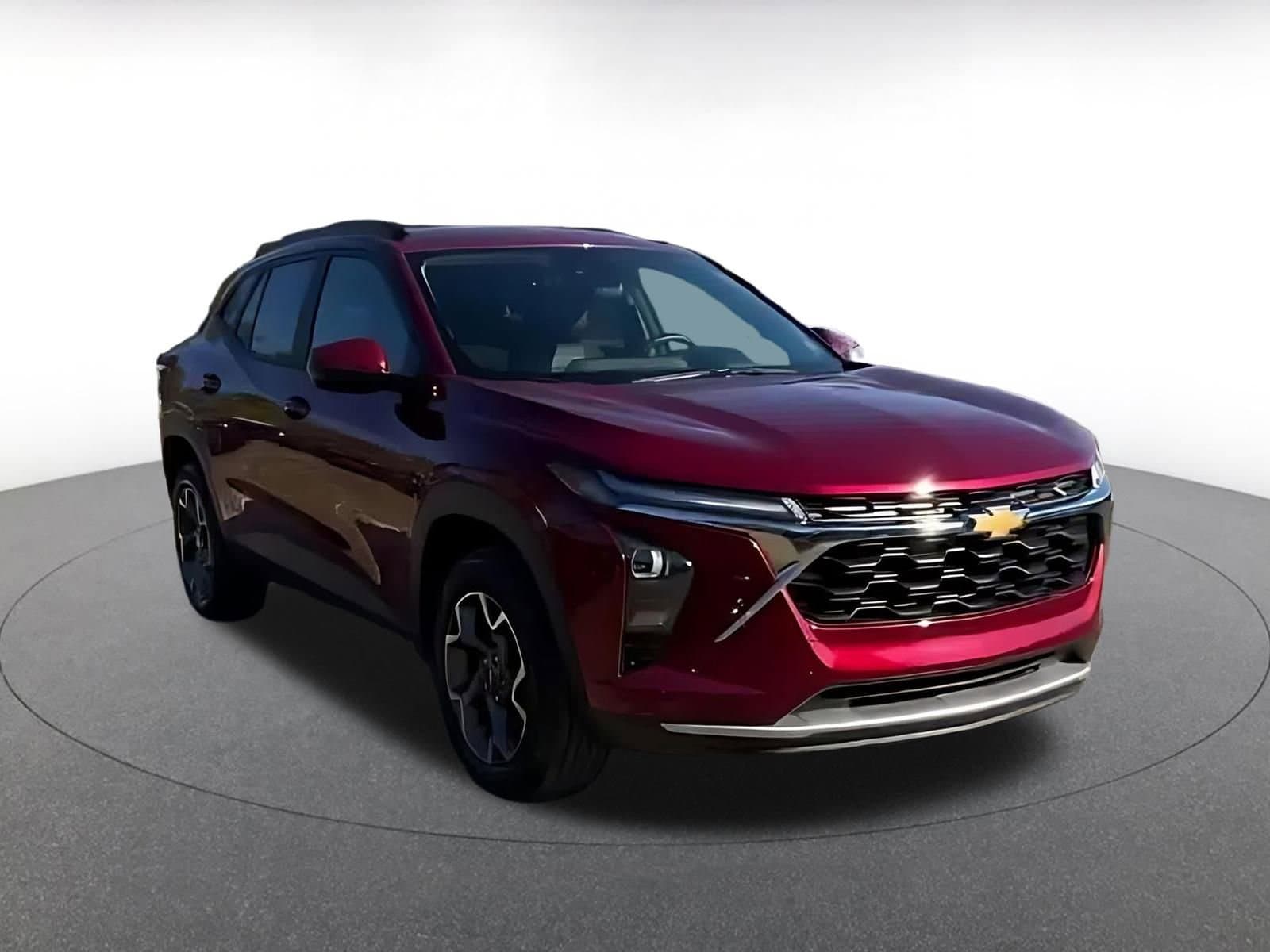 Thumbnail: 2025 Chevrolet Trax - 2