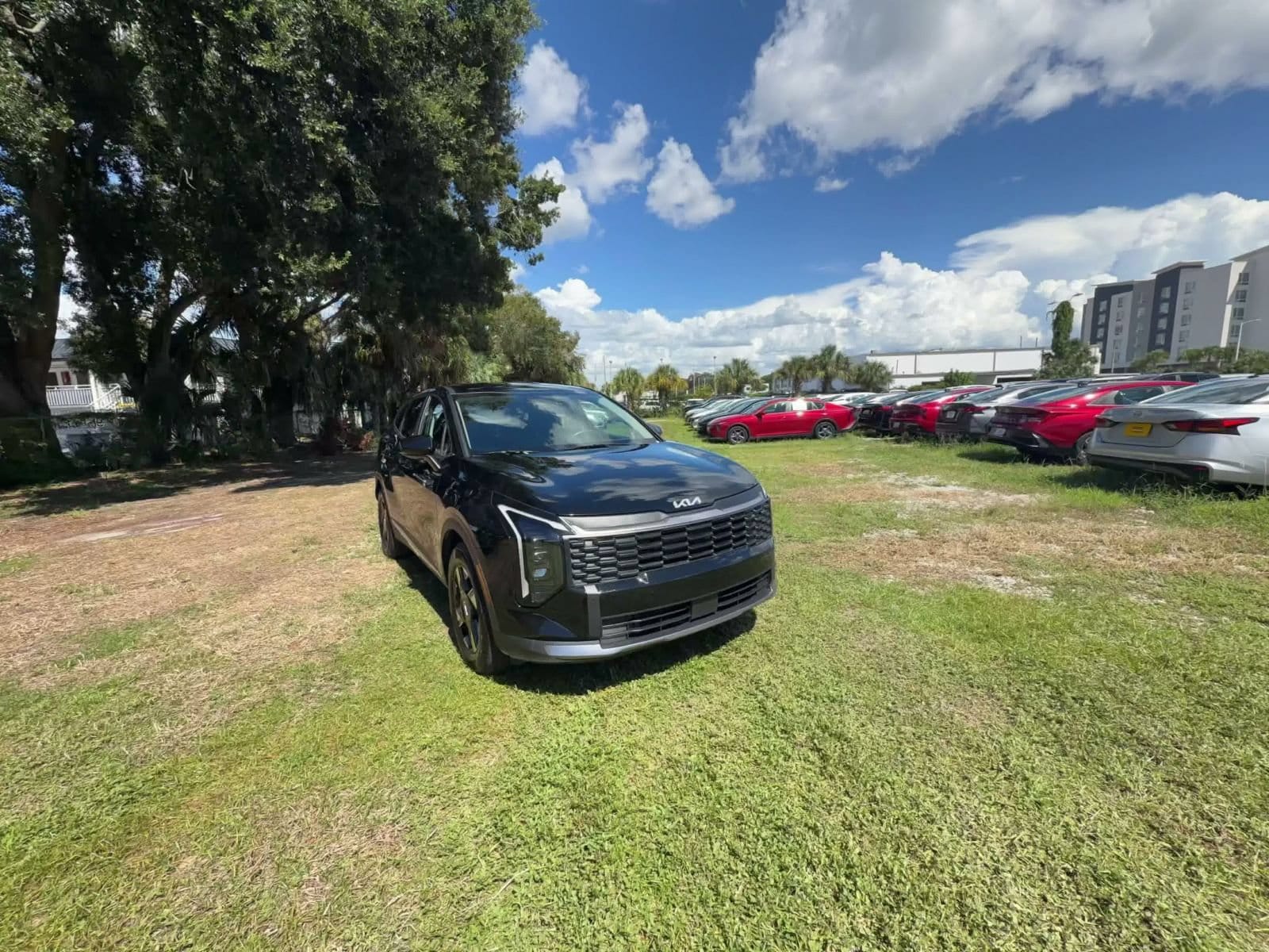 Thumbnail: 2026 Kia Sportage - 3